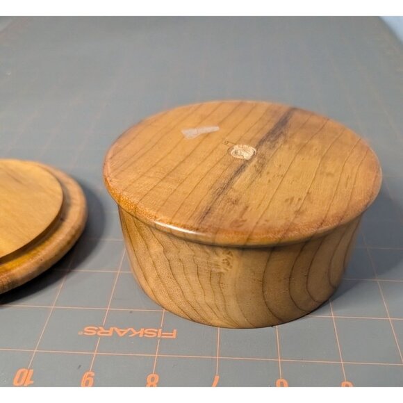 Handcrafted Wooden Trinket Box With Lid - Picture 6 of 12